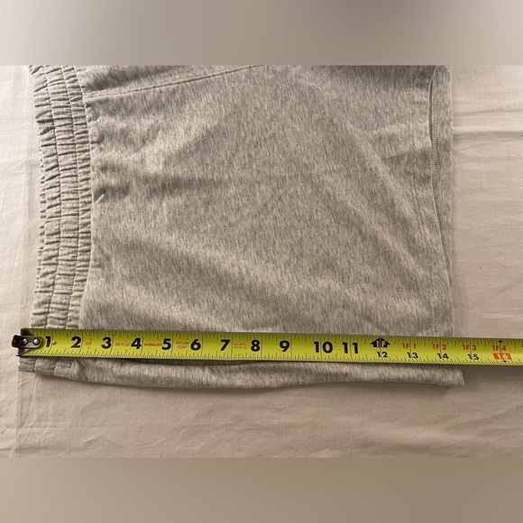 All In Motion High Rise French Terry Shorts Plus Size XXL Gray - Picture 7 of 13